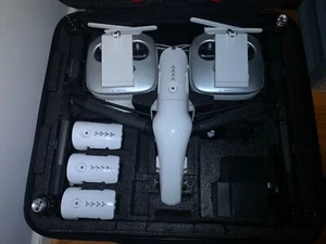 DJI Inspire 1 Drone V2 PRO | x2 Remotes | x4 Batteries | + Carbon Fiber Props - Picture 1 of 3