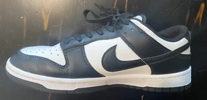 Nike Swoosh Mens White Size 7.5 Rosebud VIC - Picture 1 of 6