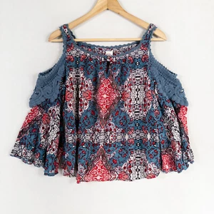 Bila Top Blouse Size Medium PETITE Multicolor Geometric Rayon Crochet Trim Boho - Picture 1 of 8