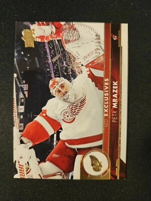17-18 Upper Deck Petr Mrazek Exclusive #/100 🚨🚨🚨 Detroit Red Wings  - Image 1 of 3