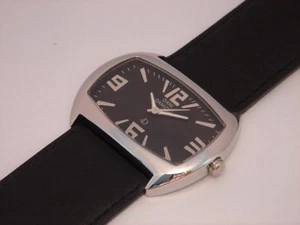 Montre pour femme Dani Danicci acier inoxydable neuf cuir 5 atm - Picture 1 of 2