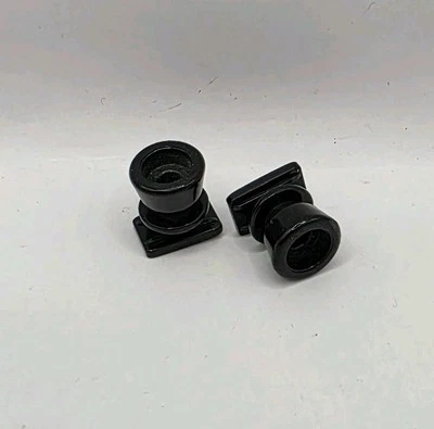 Guitar Hero III Gibson Les Paul Replacement Strap Holder Nut 2 Black PS3 360 - Image 1 of 2