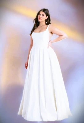 Jenny Yoo 'Lawrence' wedding dress size 16 Style: 2921B - Image 1 of 4