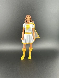 Mary Marvel White DC Universe Classics Darkseid BAF 6" loose SHAZAM 7493 - Picture 1 of 1