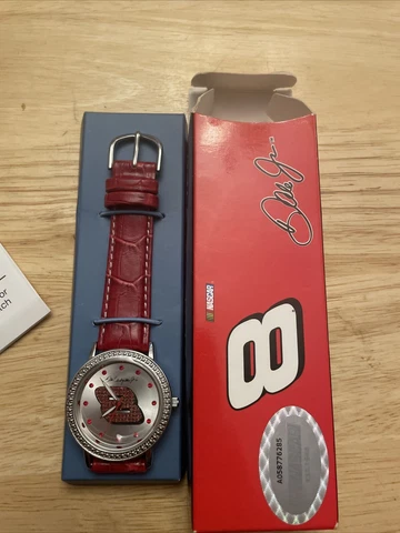 2007 Dale Earnhardt Jr # 8 Car NASCAR  Avon Watch New Cover