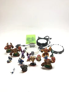 Skylanders Bundle Figurines, Xbox 360 Game Disk 3 Portals - Picture 1 of 6