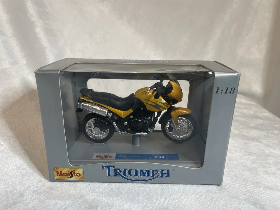 TRIUMPH - TIGER - MAISTO - DIECAST - MOTORCYCLE - NEW IN ORIGINAL BOX  #39344 - Image 1 of 4