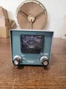 Heathkit HM-102 SWR SWITCHABLE 200 Watt Or 2000 Watt RF Power Meter - Zdjęcie 1 z 3