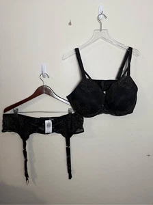 Torrid Strappy Lurex Lace Garter NWT 3X/4X plus Matching Padded Lace Bra 44DDD - Picture 1 of 6