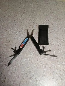 !!PRICE DROP!! VINTAGE USABlueBook FOLDING PLIERS AND KNIFE W/CASE- MULTI TOOL - Picture 1 of 5
