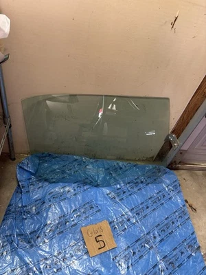 BMW 740IL 1995-2001 pasajero trasero derecho ventana cristal 43R-001026 Foto 1 de 4