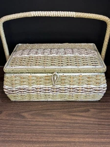 Vintage, 60er Jahre grünes Satinfutter, Dritz Weiden Nähkorb, wunderschön - Bild 1 von 7