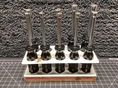 Juego de 8 destornilladores de tuercas VACO de colección 4-6 mm 8 mm 9 mm y 11 mm mango negro 6,5” NOS EE. UU. Foto 1 de 4