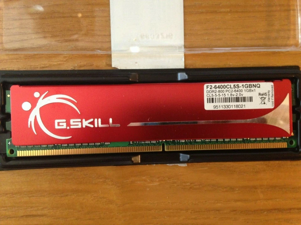1GB G.Skill DDR2 RAM PC2-6400U CL5 800 MHZ 5-5-5-15@1.8V-2.0V F2-6400CL5S-1GBNQ - Image 1 of 1