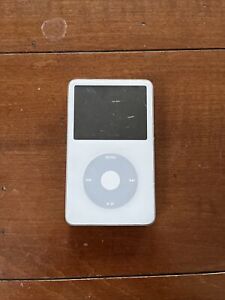Apple iPod Classic 5th Gen. 30GB - White