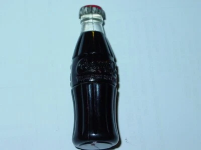 COKE COCA COLA VINTAGE AÑOS 70 HEADSHOP ENCENDEDOR DE CIGARRILLOS 2,5 pulgadas - ¡BONITO! Foto 1 de 4