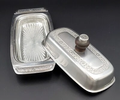 Plato de mantequilla decorativo de acero inoxidable MCM de colección con inserto de vidrio y mango de madera Foto 1 de 4