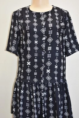 Vestido Floral The Fifth Designer Negro/Blanco Talla XSmall En Oferta Foto 1 de 4