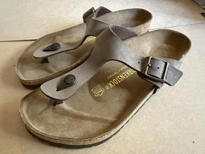 Birkenstock Gizeh Regular Width Brown Size 42 EU  9 US - NEW never worn - Picture 1 of 20