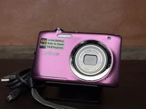 Nikon Coolpix S2600 Rosa - Fotocamera Digitale Compatta - 14 MP 5x CCD 🌸 - Imagen 1 de 3