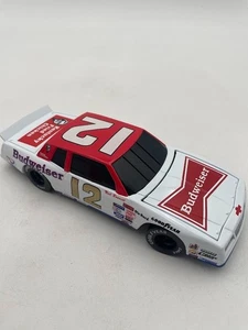 Neil Bonnett #12 Budweiser Bank Maßstab 1:24 - Bild 1 von 7