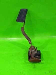 03 04 05 06 SIERRA 2500HD GAS ACCELERATOR PEDAL OEM 3973-4 - Picture 1 of 3
