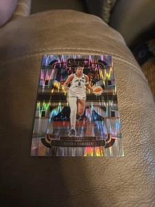 Panini Select WNBA #66 2024 Nyara Sabally Silver Flash Prizms - Imagen 1 de 2