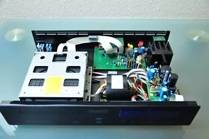 micromega PREMIUM DVD2_CD_REVISIONATO_LASER NUOVO_24bit DAC_1 anno totale GW_NP:1899€ - Foto 1 di 5