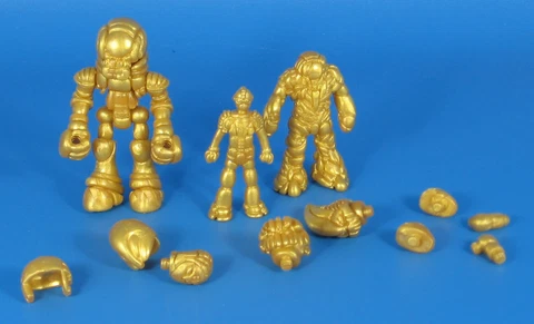 Glyos Gold Outlander 2.5" Figure 2014 Accessory Set Onell Nistuff 481 Universe Cover