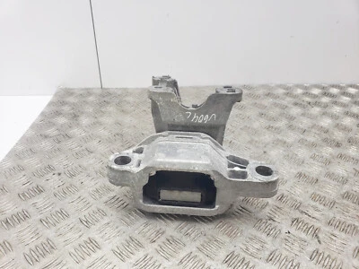 FORD FOCUS MK4 1.0 PETROL ENGINE MOUNT BRACKET 2018 JX6C-3D077-BF - Image 1 of 4