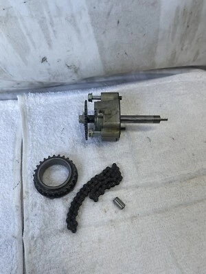 Motor bomba aceite Honda CBR600F4i F4i CBR 2001-2006 01 02 03 04 05 06 Foto 1 de 4