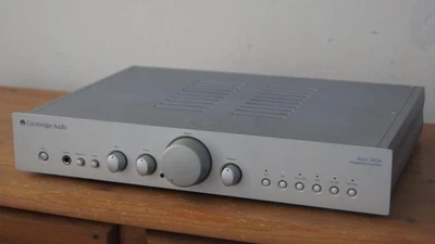 Cambridge Audio Azur 340A britischer Verstärker - Bild 1 von 4