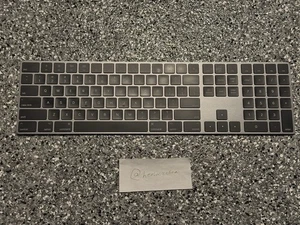 Apple A1843 Wireless Bluetooth Magic Keyboard With Numeric Keypad Black - Picture 1 of 3