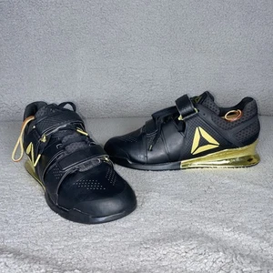 Scarpe Reebok Uomo Taglia 10.5 Legacy Sollevatore Pesi Nero Oro - Foto 1 di 10
