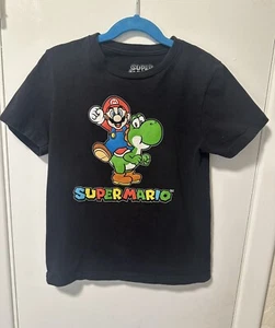 Super Mario Yoshi Black Tshirt Boys Size S - Picture 1 of 2