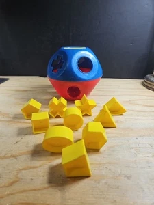 Tupperware Shape-O-Ball Toy 10 Shape Sorter Vintage Educational Complete TP1 - Picture 1 of 19