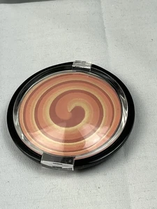 Signature Club A Peach Swirl Triple Creme Blush NEW .35 oz Italy - Picture 1 of 3