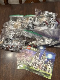 LEGO Monster Fighters: Vampyre Castle (9468)- w/ Manuals/Minis- Bags 3-7 SEALED