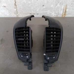 2007-2009 Kia Sorento Driver Passenger Center Air Vent Pair SET Black OEM - Picture 1 of 6
