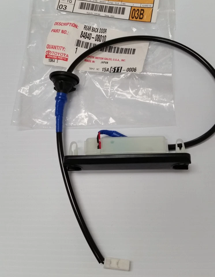 TOYOTA OEM FACTORY LIFTGATE RELEASE SWITCH 2004-2010 SIENNA - Image 1 of 1