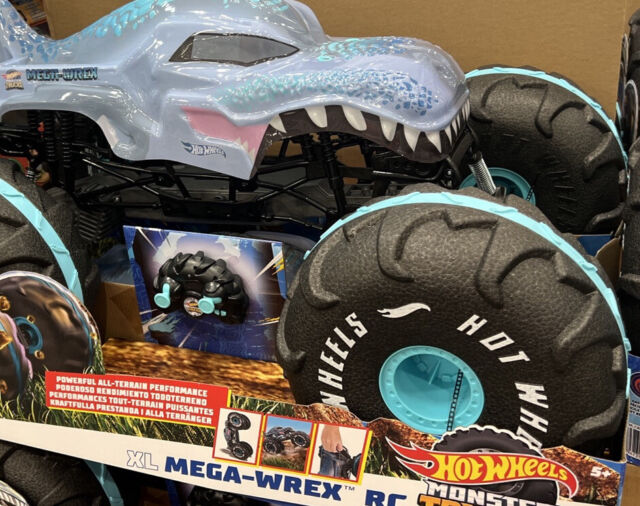 Hot Wheels Monster Trucks RC Rhinomite Transforms into Launcher, Includes  1:64 Scale Toy Truck 