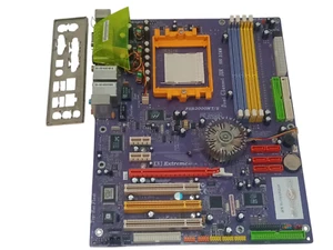 Placa madre ECS Elitegroup KN1 Extreme Rev:1.0 939 DDR SDRAM ATX + Escudo de E/S - Imagen 1 de 4