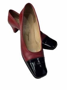 SALVATORE FERRAGAMO Vintage Cap Toe Patent Leather Spectator Heel Sz 8AAA Narrow - Picture 1 of 11