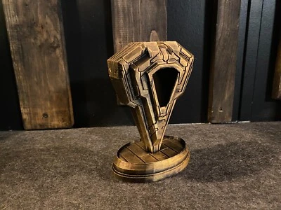 Статуэтка артефакта Halo Gold Keystone 6 дюймов - Изображение 1 из 3