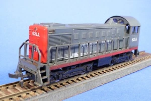 AHM HO Gauge Southern Pacific Powered SW-1 motore diesel 621A - Foto 1 di 7