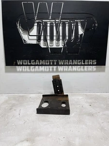 2.4 NV2550 Manual Transmission Mount Bracket 03 04 05 06 Jeep TJ Wrangler OEM - Picture 1 of 4