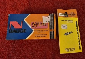Vintage Atlas Spur N #2509 Gleissortiment & #2536 Stoßstangengleisabschnitte offener Karton - Bild 1 von 9