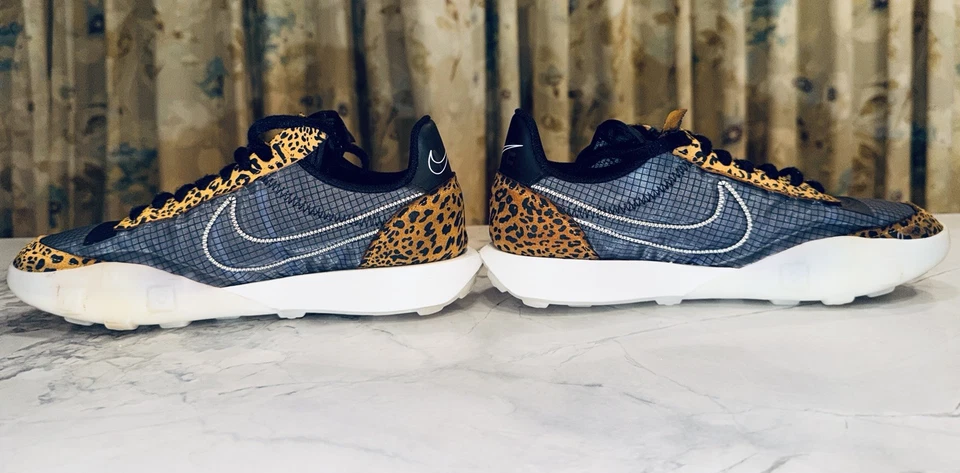 耐克女式 Waffle Racer 2X 豹纹 - 9 码  — 第 1/4 张图片