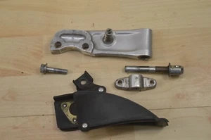 77 Honda CB550F, super sport, 75-77, OEM front caliper bracket and guard - Bild 1 von 10
