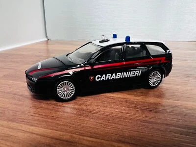 Caraberini policía alfa Foto 1 de 4